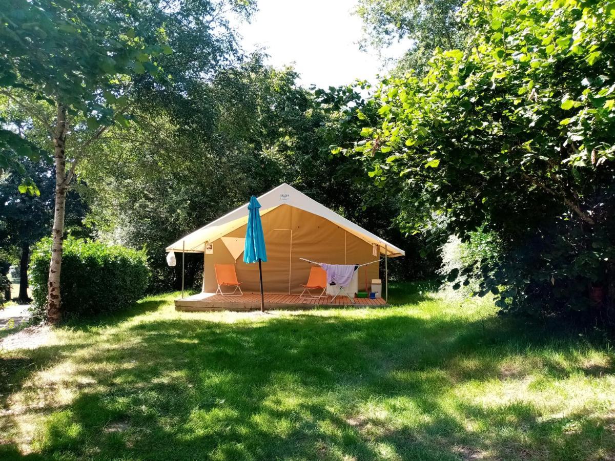 Camping La Bergerie 호텔 La Chapelle-Achard 외부 사진