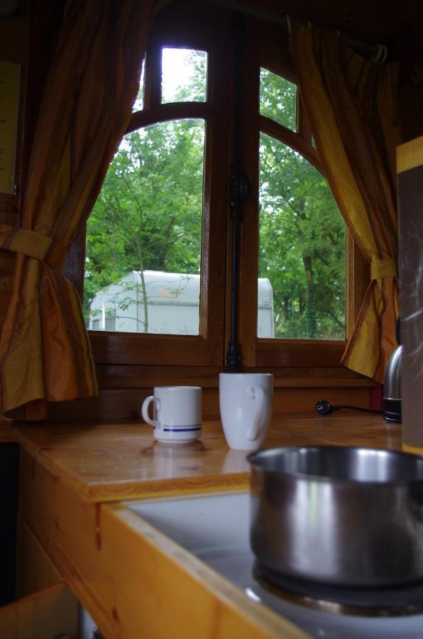 Camping La Bergerie 호텔 La Chapelle-Achard 외부 사진