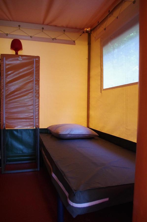 Camping La Bergerie 호텔 La Chapelle-Achard 외부 사진