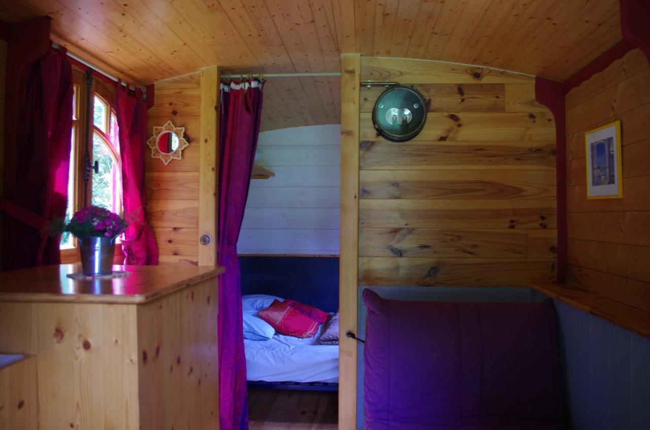 Camping La Bergerie 호텔 La Chapelle-Achard 객실 사진