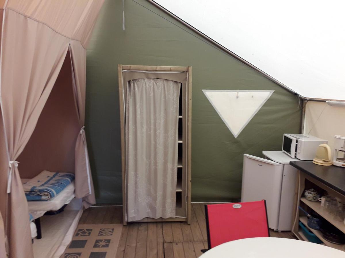 Camping La Bergerie 호텔 La Chapelle-Achard 외부 사진