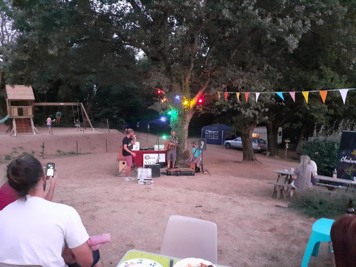 Camping La Bergerie 호텔 La Chapelle-Achard 외부 사진