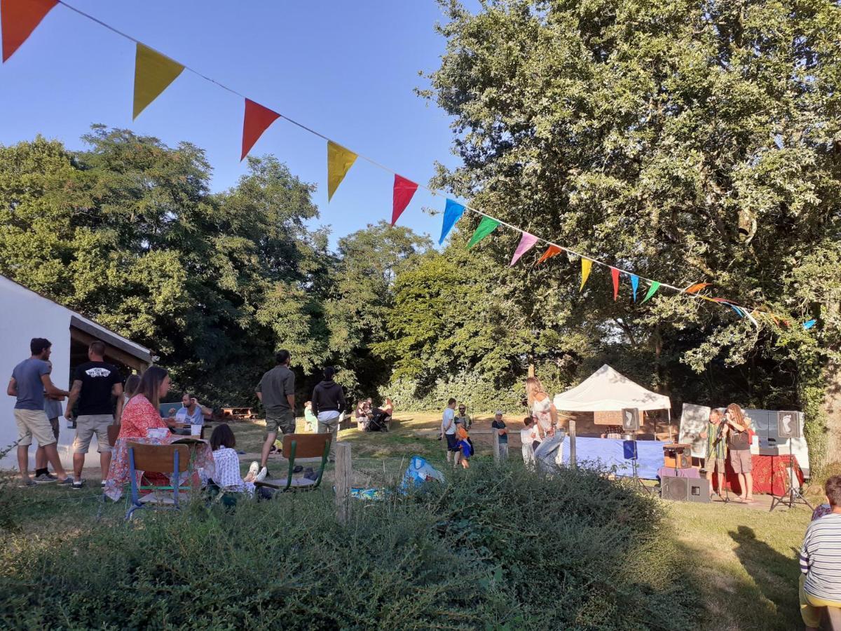 Camping La Bergerie 호텔 La Chapelle-Achard 외부 사진